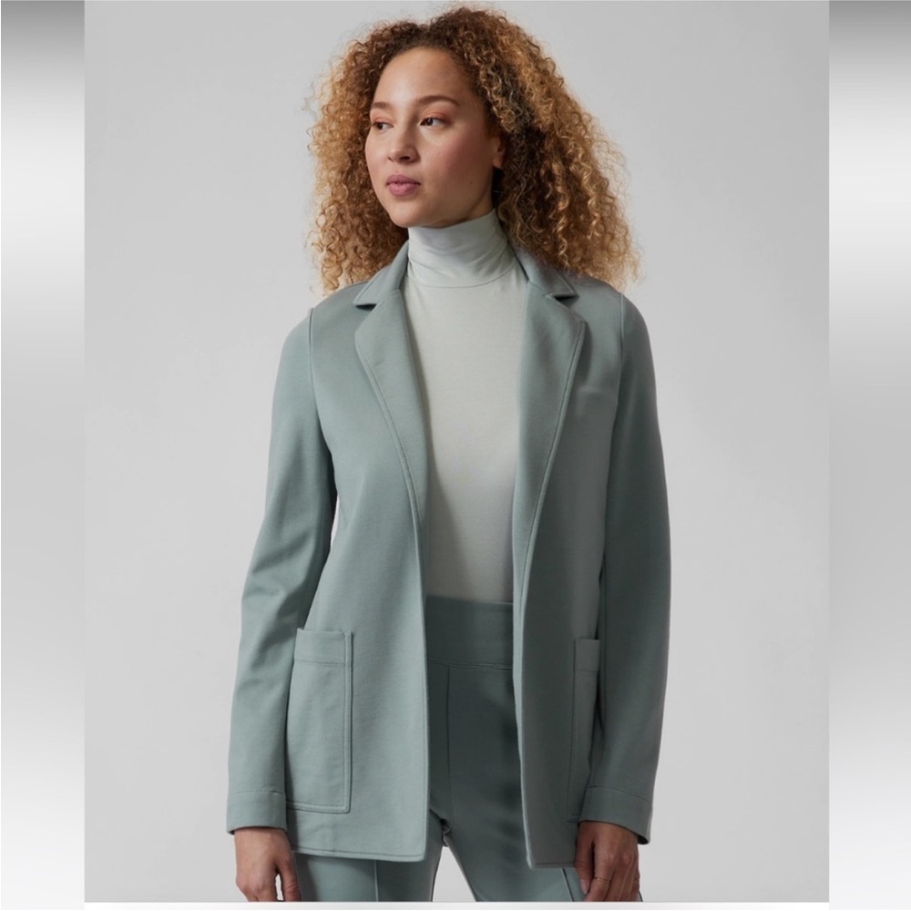 Athleta Eastbound Blazer Minamilisitc Grey Travel Jacket